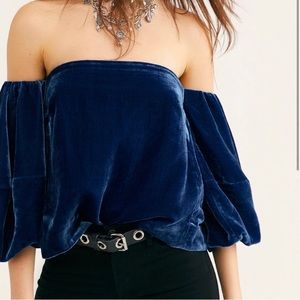 MARE MARE by free people “Piera” Velvet top - Sz Small